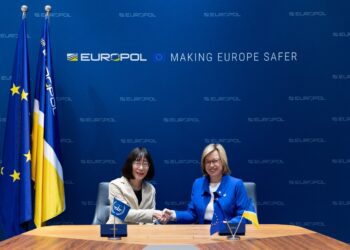 La CPI et Europol concluent des accords pour renforcer leur coopération